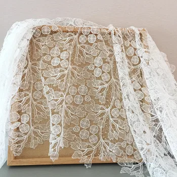 Off White Hollowed Out Embroidery Mesh Lace Fabric DIY Европейски и американски сватбени и вечерни рокли дантела аксесоари дизайнер